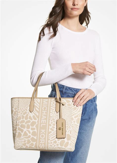 michael kors sinclair large animal jacquard tote bag|Sinclair Large Animal Jacquard Tote Bag .